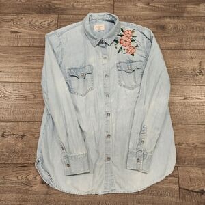 Haute Hippie Womens Button Down Long Sleeve Shirt Embroidered Size M Light Blue